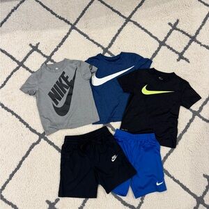 Nike Kids T-Shirt and Shorts Set Size 6-7 small